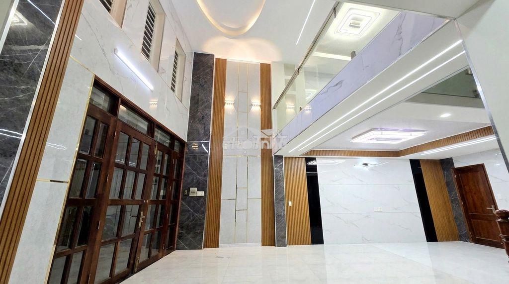 Nhà mới 4 tầng hẻm xe hơi lạc long quân q.11 - nở hậu tài lộc 6.4m - 3