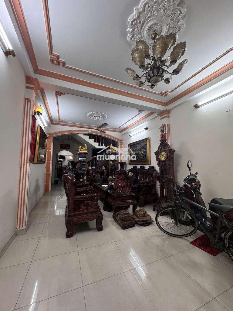 Nhà mt dương quang đông f5q8  - 2