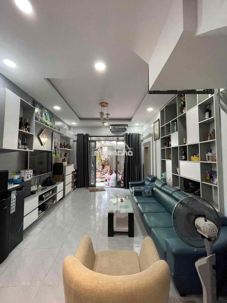 Tân bình 63m2 - 3 tầng 3pn khép kín có phòng ngủ tầng trệt - 4