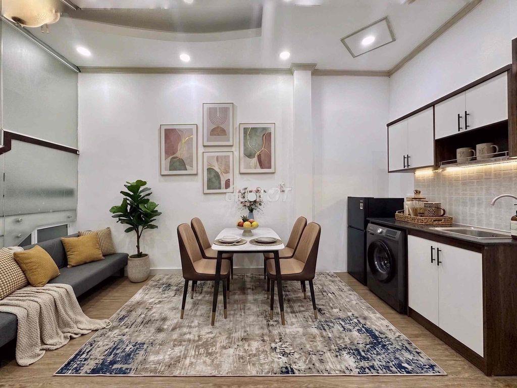 Nhà nguyên căn ngay lê văn sỹ cực rộng ~ 50m2 - 2