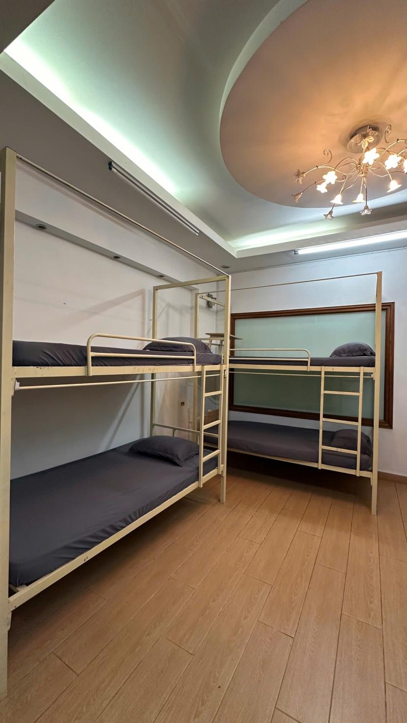 Cho thuê ký túc xá từ 1tr7/người (có rèm che mỗi giường nha) - 2