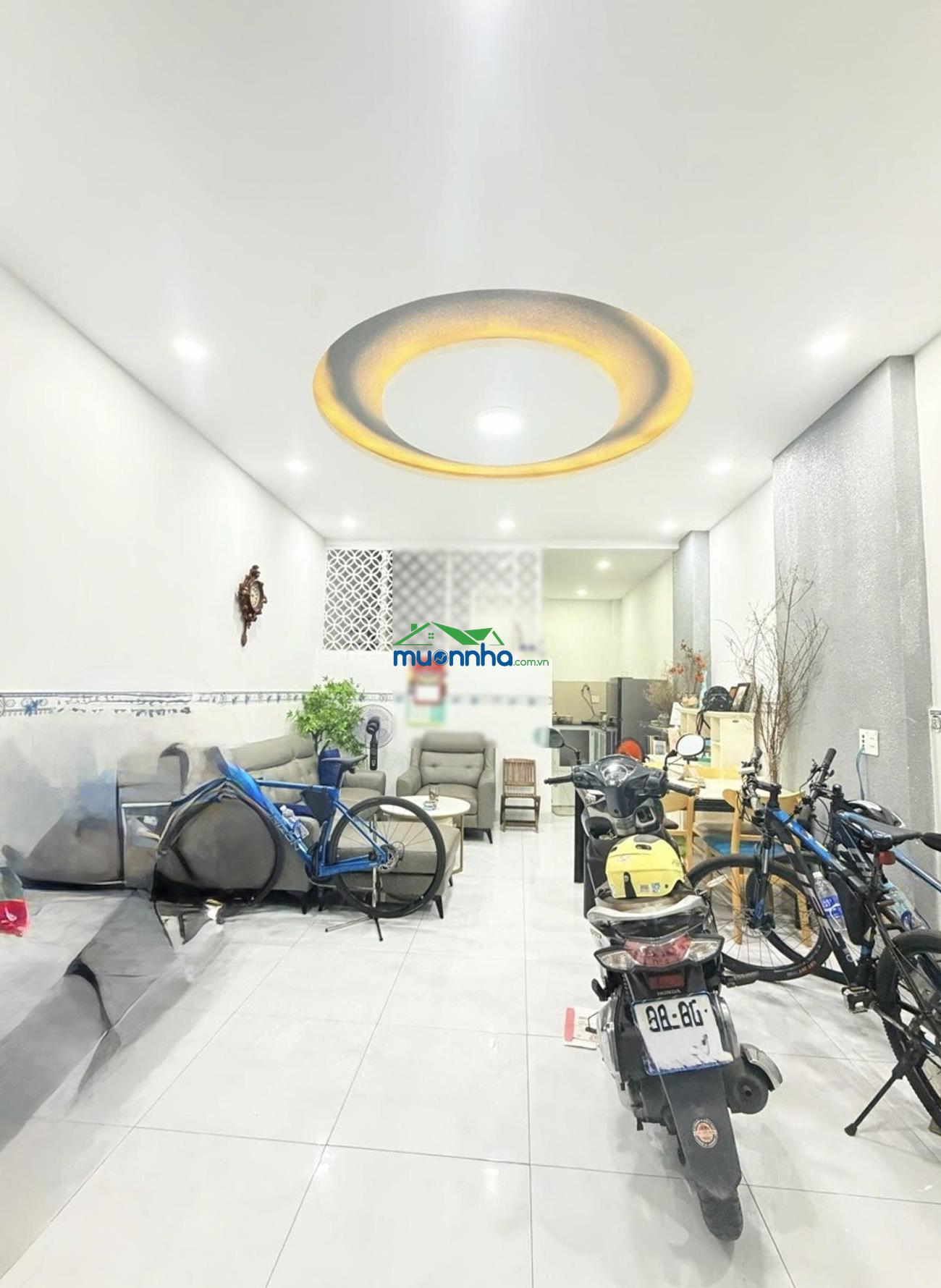 Nhà hẻm 737/ đường lạc long quân tân bình, 4.3x10m, 2 tầng btct, 2pn 2wc giá 4.55 tỷ - 4
