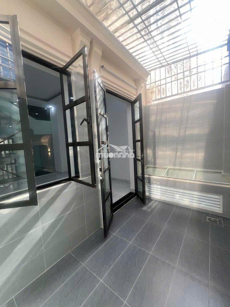 Cho thuê văn phòng tầng trệt  (phòng sau) có wc riêng - 4