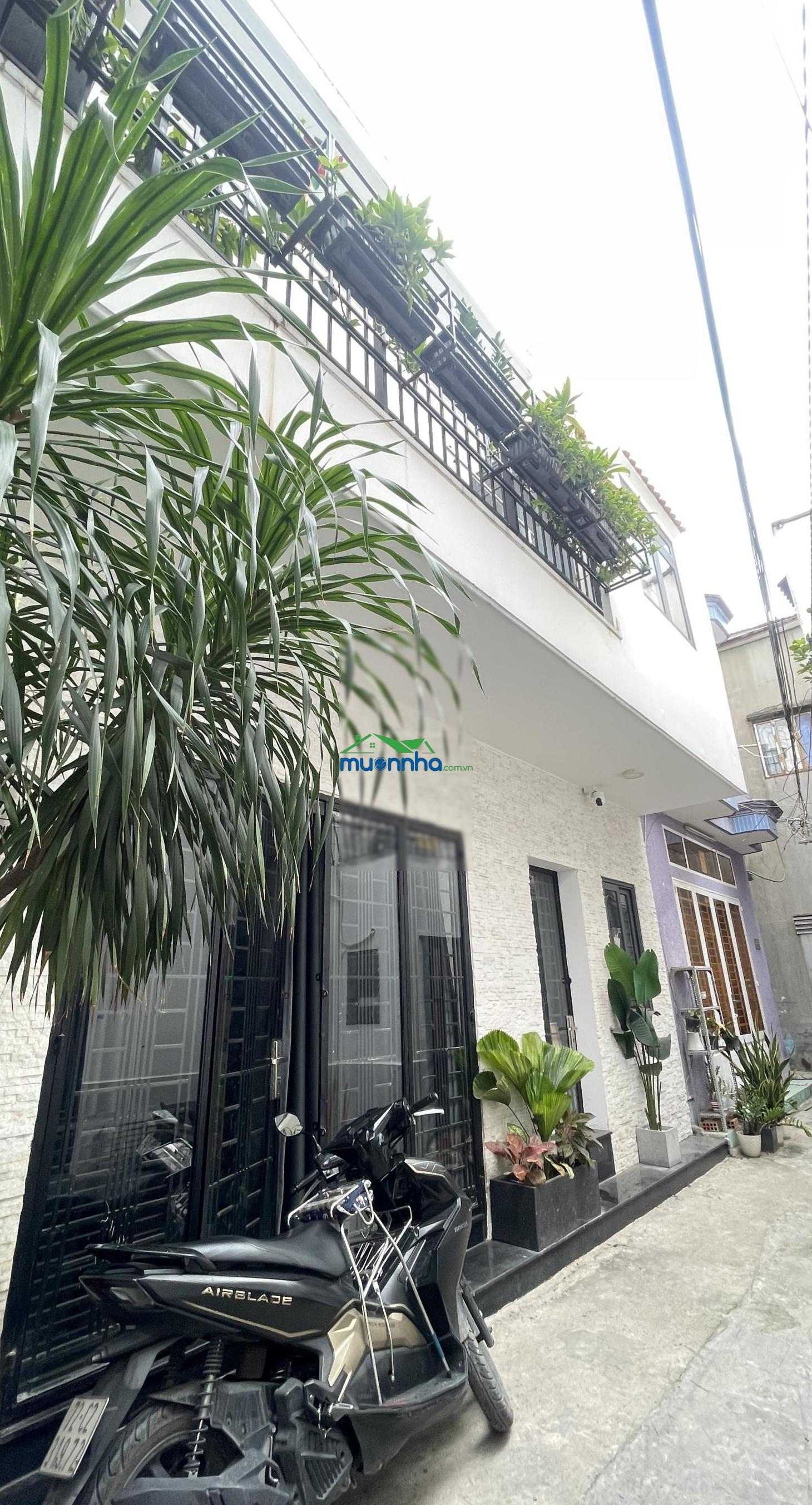 Bán nhà 3 tầng sân thượng dương quảng hàm p5 gò vấp, 41m2, ngang 6.8m hiếm, giá 5.59 tỷ .