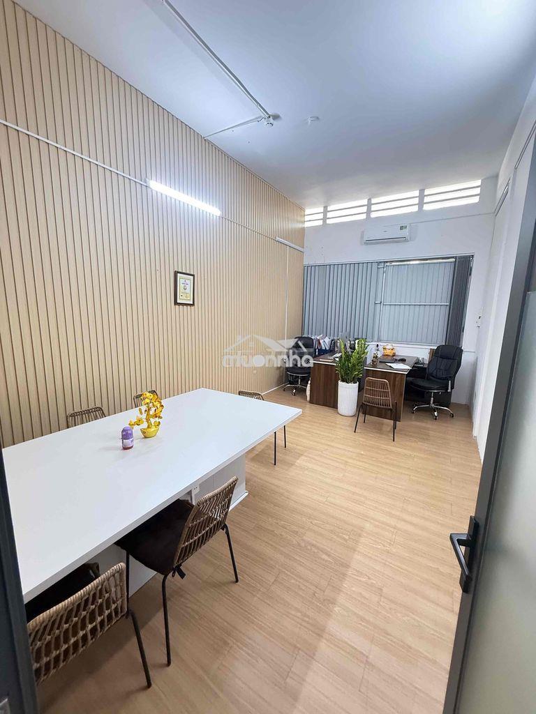 ➢Cho thuê 200m2 sàn văn phòng + kho q10 ➢ dt: 10x20 trống suốt - 2