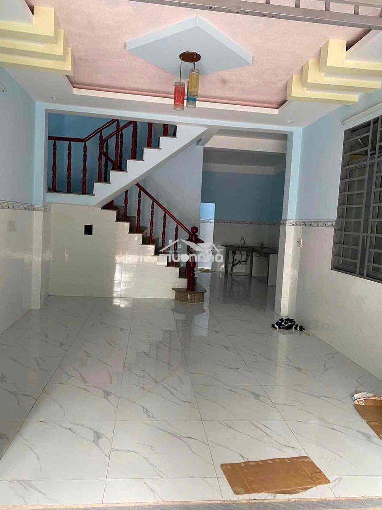 Cho thuê nhà ngã ba cây điệp tân đông hiệp dĩ an 4p ngủ - 4