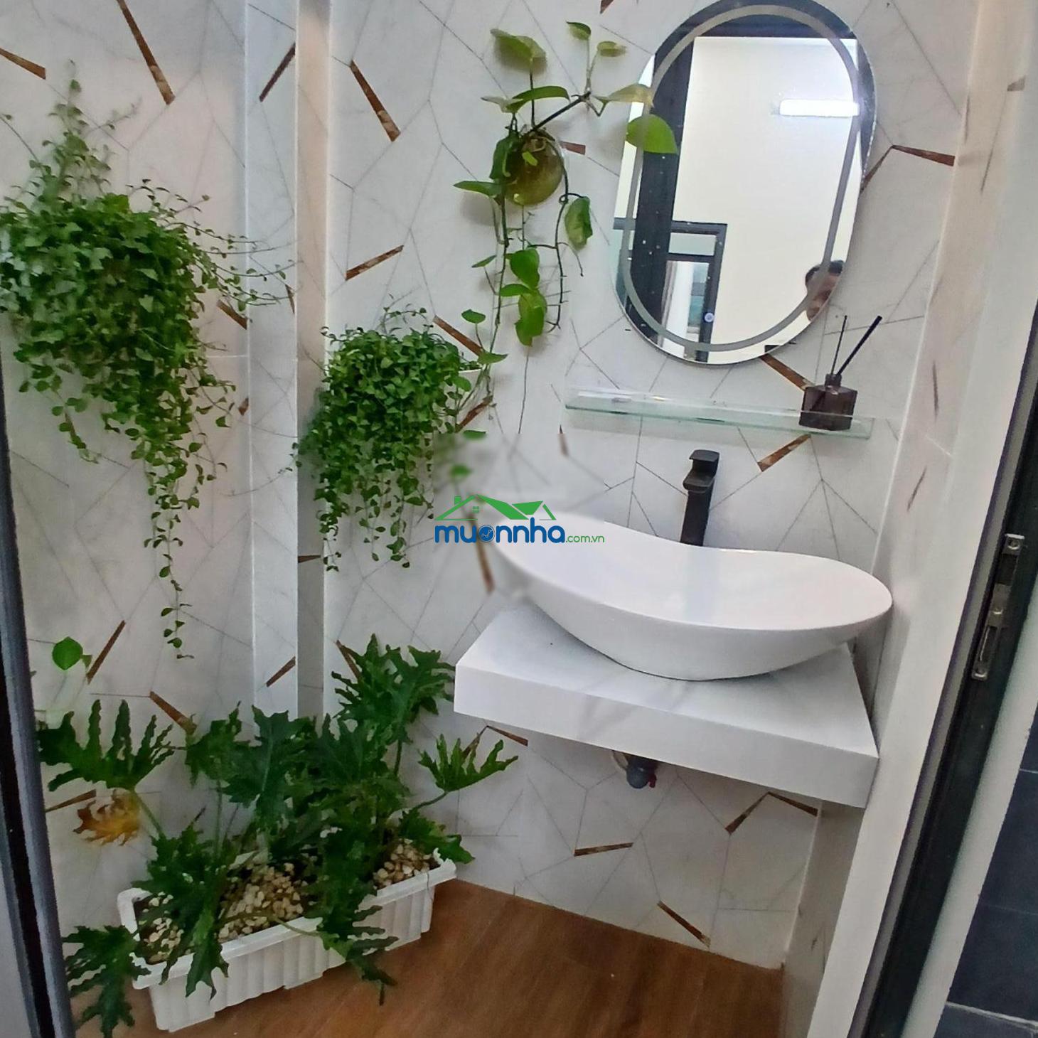 5 tỷ 850 thương lượng, nhà 2 tầng, 3 phòng ngủ, 3 vệ sinh - 4