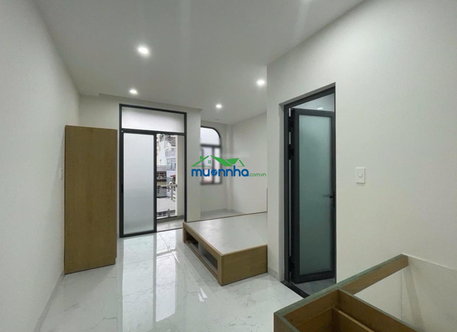 Nhà đẹp ngay vòng xoay lê đại hành-quận 11- hẻm xe hơi - 51m2-4 tầng-thông tứ tung -nội thất xịn xò