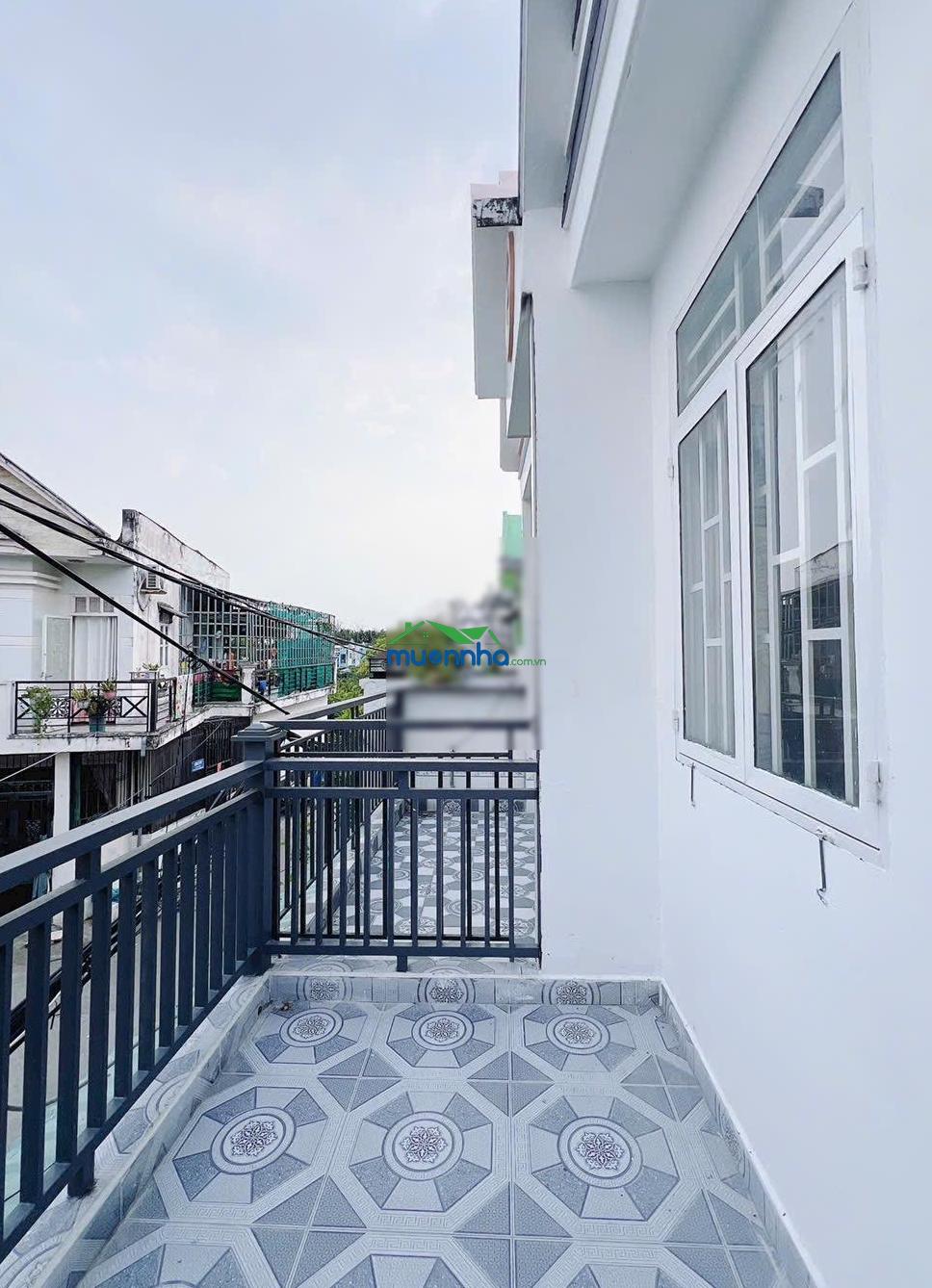 Bán nhà sổ đsh, đường lê văn lương, hẻm xe hơi, ngay cầu long kiển - 2