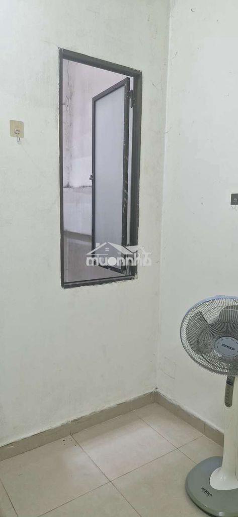 Phòng cho thuê, kv an ninh, hẻm xe hơi, thông qua phạm văn đồng - 2