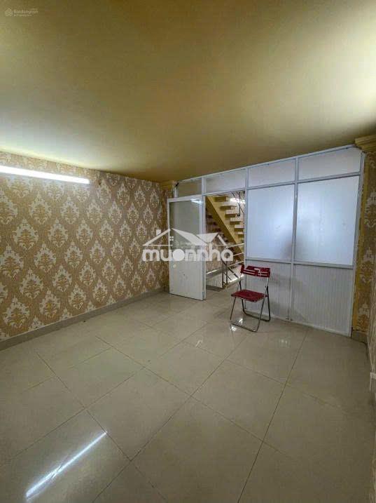 Cho thuê nhà 2 mặt tiền đắc địa - kinh doanh tốt - 2