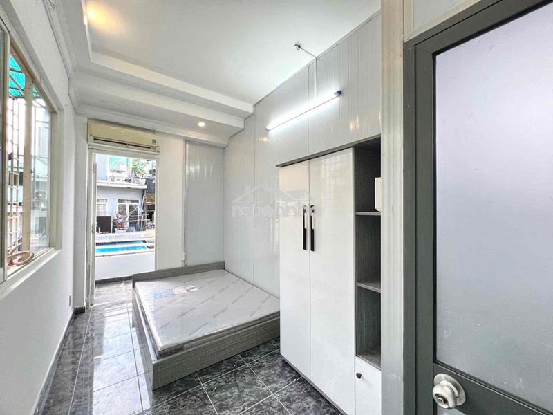 🏡 Căn hộ 2pn full nội thất bancol máy giặc riêng ngay ueh q10