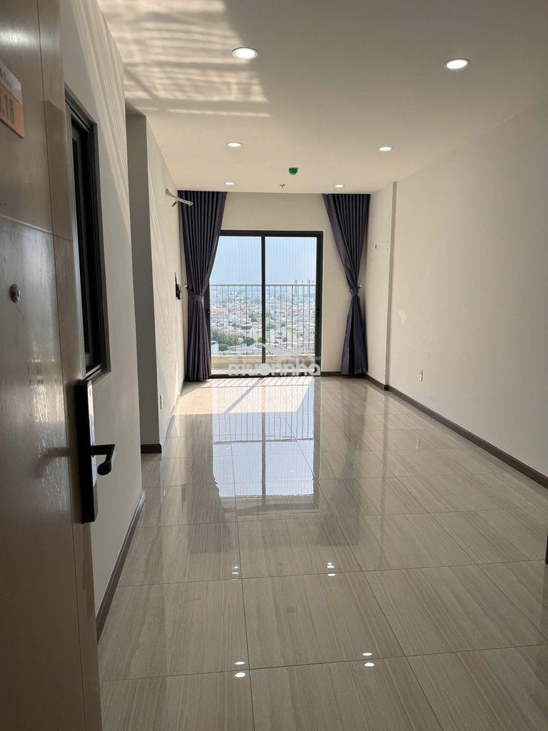 Cho thuê căn góc bcons plaza 2pn,2wc ntcb chỉ 6tr5, gần làng đại học