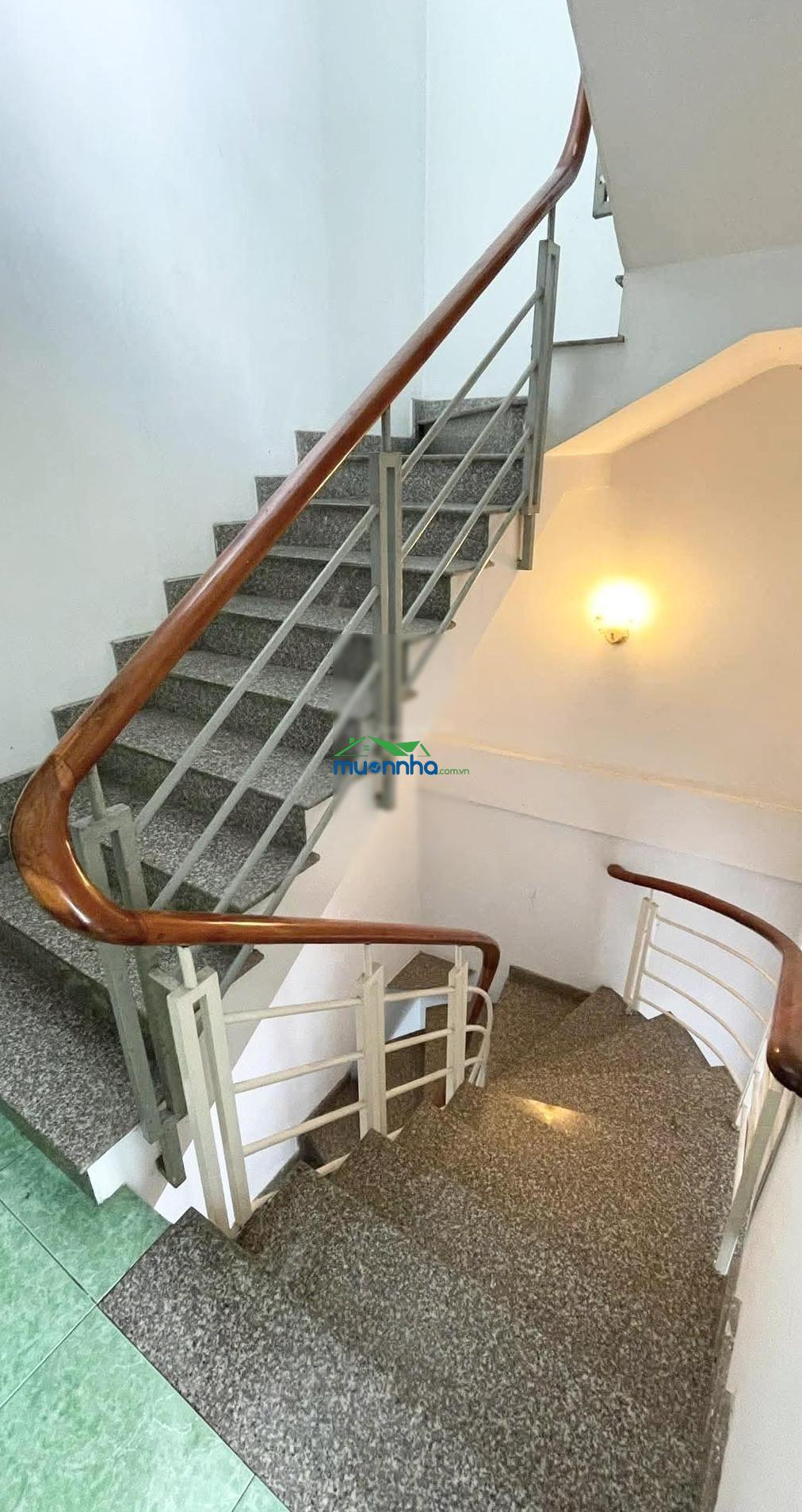 Nhà 3 tầng 5pn tân chánh hiệp 33, ô tô đỗ cửa. 100m ra đường đông bắc, giáp gò vấp. giá rẻ 4,3 tỷ - 3