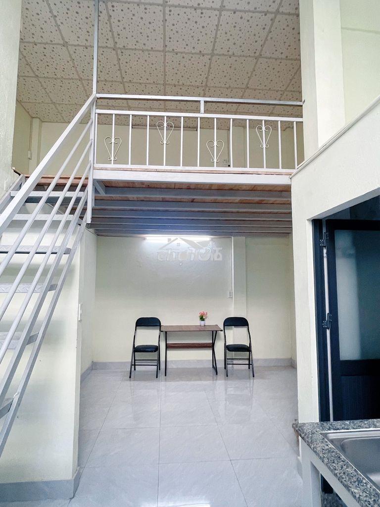 Cho thuê phòng có gác cửa sổ trời ngay đào trinh nhất, hoàng diệu 2 - 2