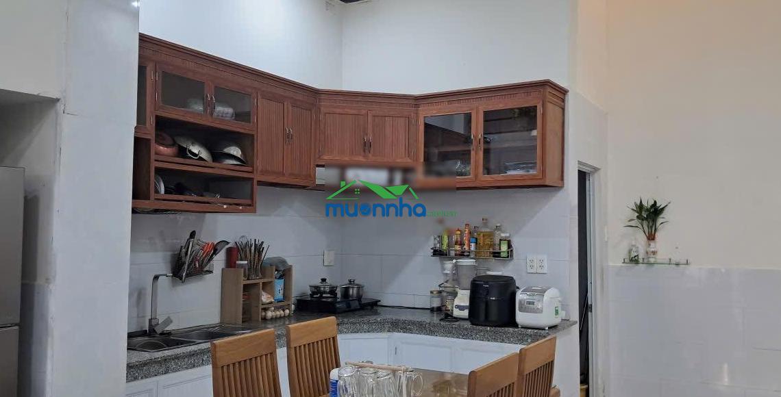 Cần bán gấp nhà vườn lài gần cầu sắt, nhà 3 lầu giá tốt