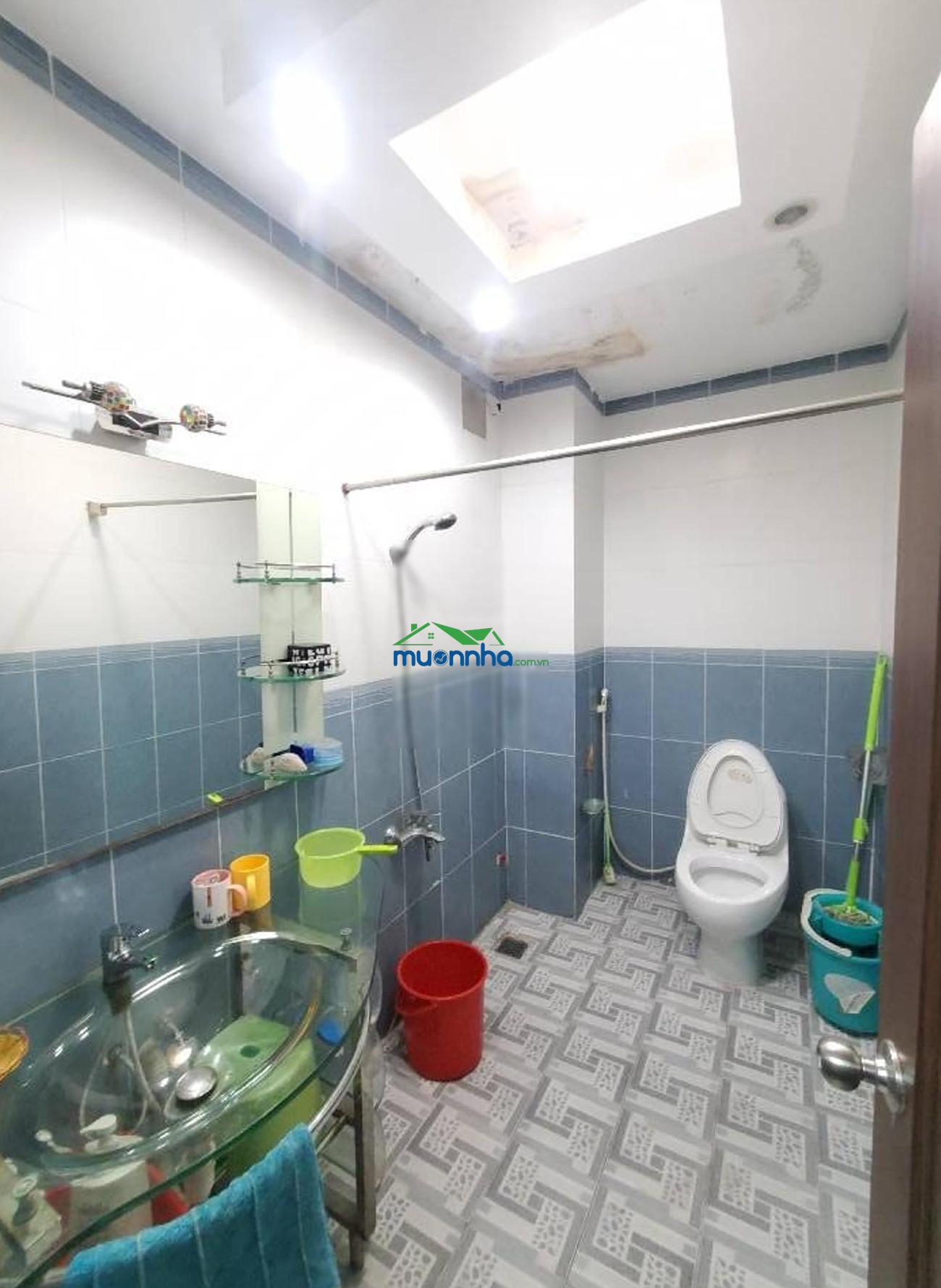 Trung tâm phú nhuận, chỉ 150 triệu/m2, ngang hiếm 5.5m. hẻm xe hơi
