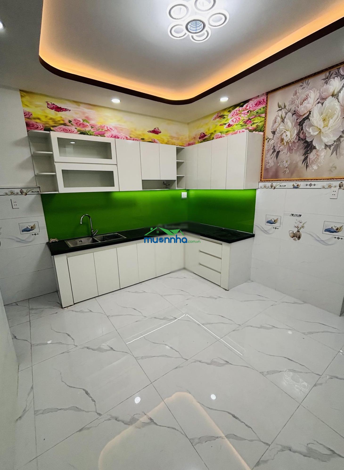 Bán gấp nhà hxh gần gò xoài, 76m2 4x19m, 4pn, 3wc giá 5,2 tỷ