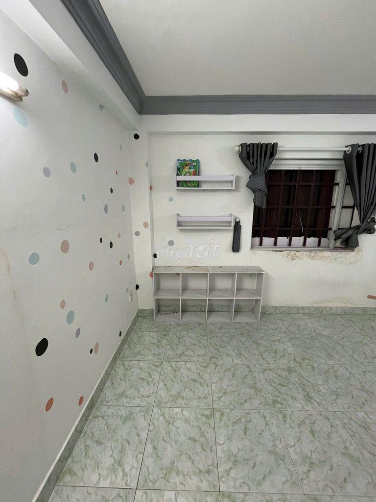 Phòng trọ (lầu 1) cho thuê ngay trung tâm quận 10 - 3