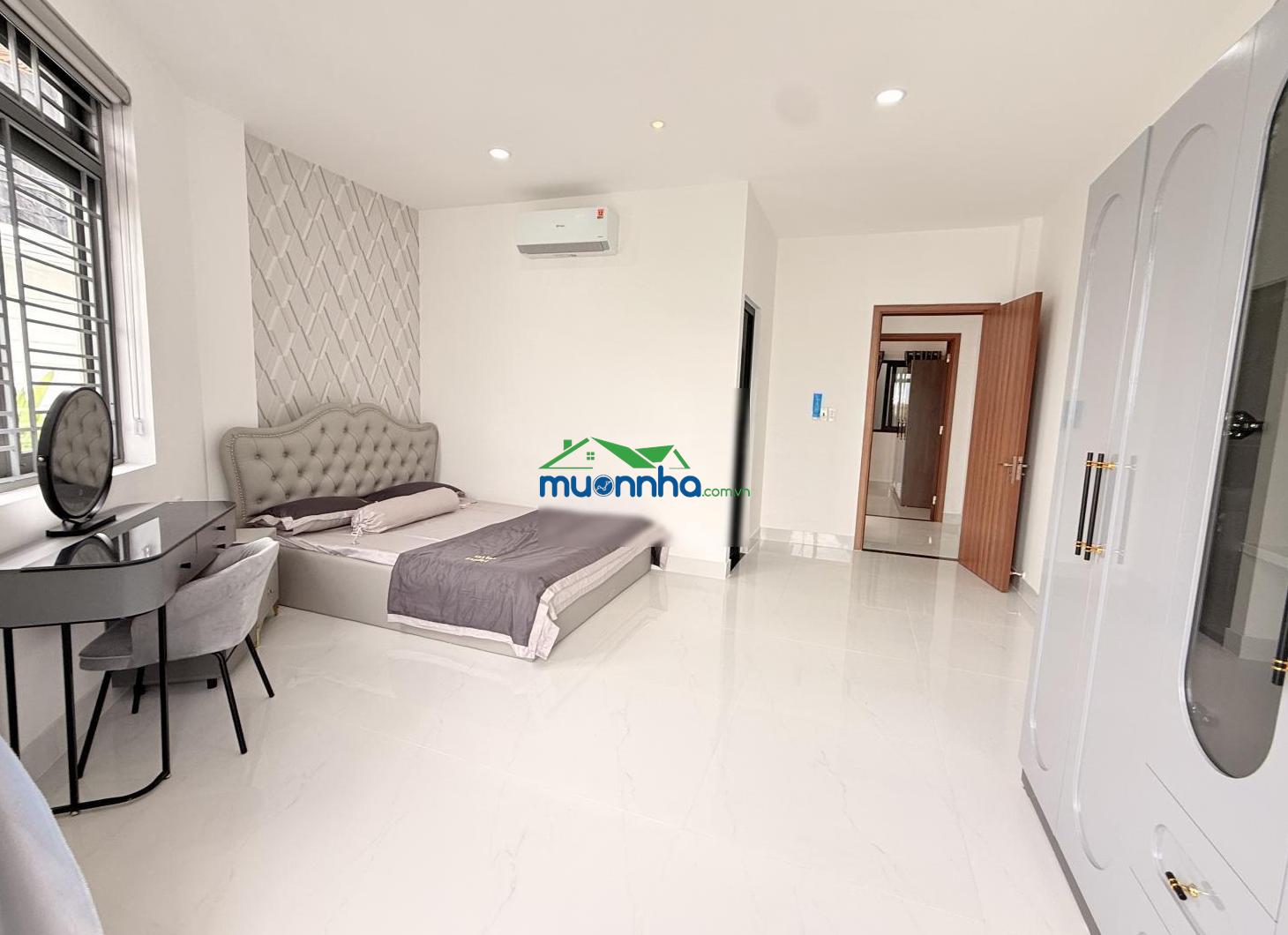 Nhà 4 lầu, góc 2 mặt tiền tx24, hẻm ô tô thông, khu bảo minh tô ngọc vân, full nội thất cao cấp - Ảnh 2