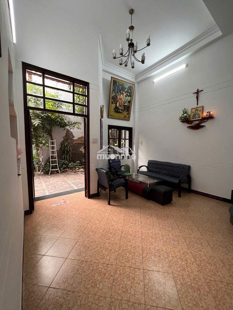 Biệt thự ngay trung tâm, kế chợ tân bình - 160m2 ngang 4.5m nở 10m. - 3