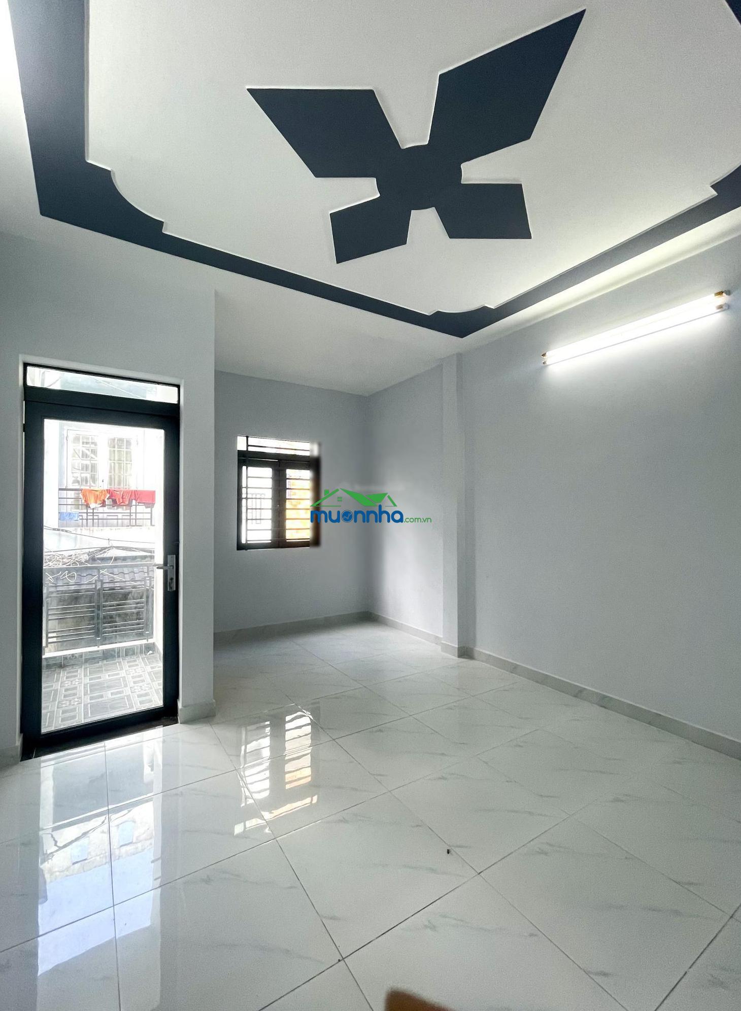 Ngay ngã tư 4 xã, dt 42m2, căn góc thoáng mát, chỉ 3.89 tỷ - 4