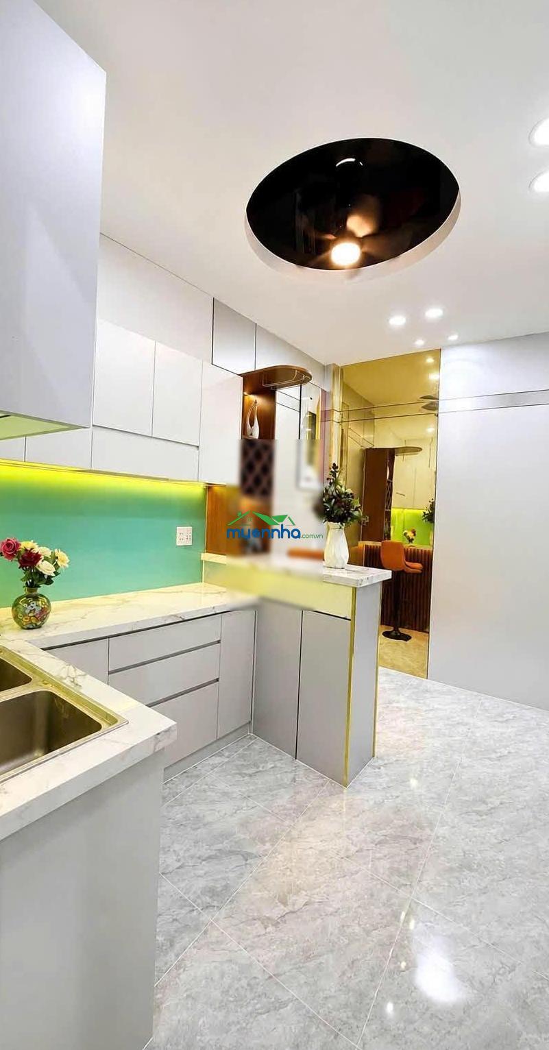Bán nhà cấp 4 đường 48 hbc gần phạm văn đồng - hẻm xe hơi - 69.9m2 nở hậu đẹp - 4