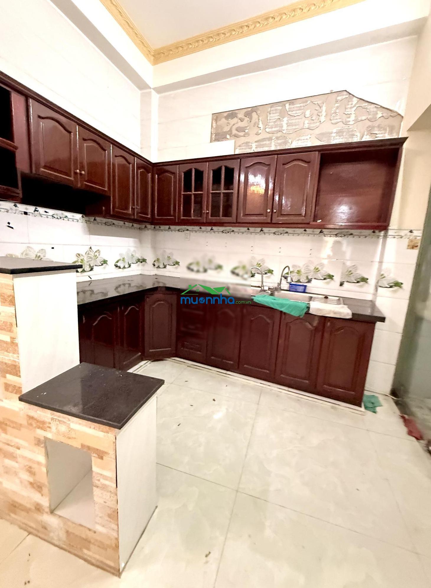 Bán nhà 4 tầng 60m2, đường luỹ bán bích ngay đầm sen, 5.9 tỷ thương lượng, phường phú thạnh