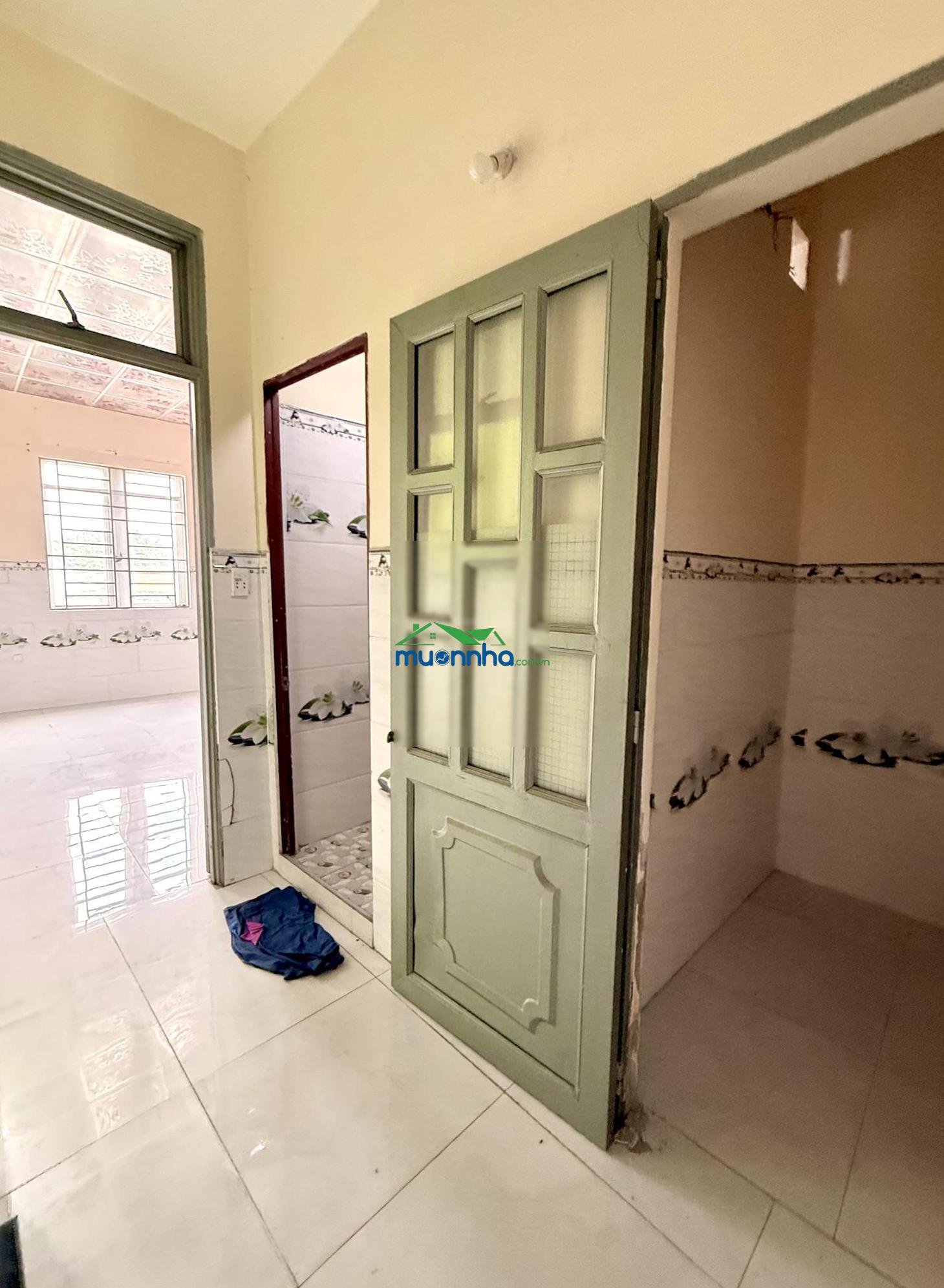 Bán nhà 4 tầng 60m2, đường luỹ bán bích ngay đầm sen, 5.9 tỷ thương lượng, phường phú thạnh - 3