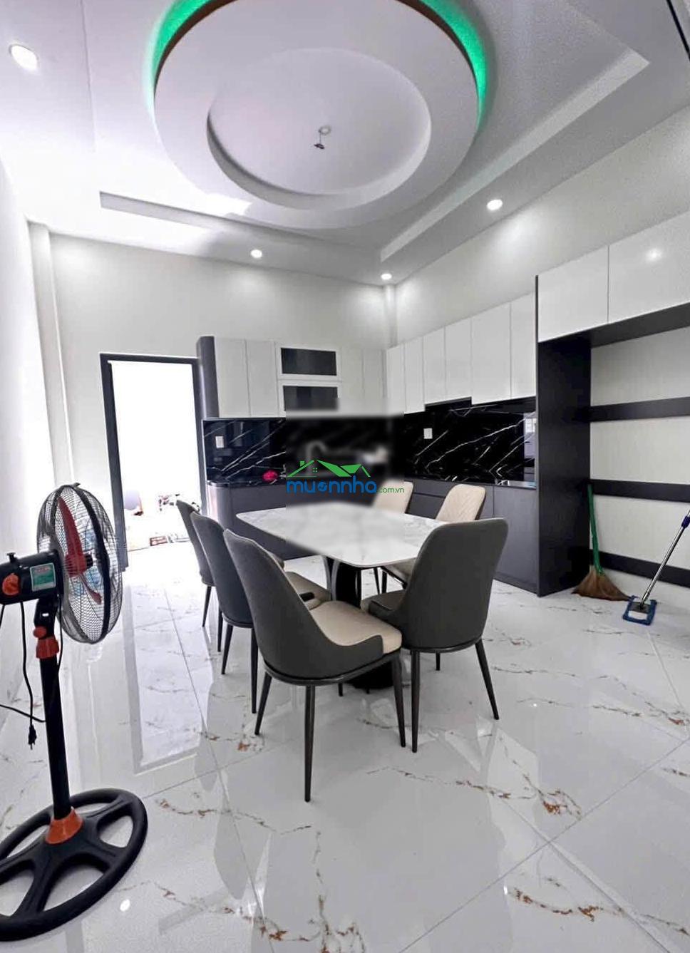 Bán gấp nhà đẹp ngay đường hiệp bình ở thủ đức, giá 3 tỷ 260, 70,8m2. shr hẻm thông xe hơi ra vào - 4