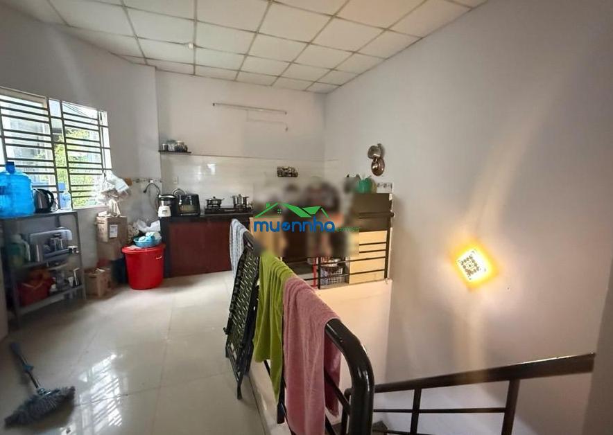 Bán nhà 2 tầng 3 mt 105m2 cách đường ô tô 10m chỉ 9,3 tỉ lạc long quân dt: 105 m2 (9,5x10,5)m - 4