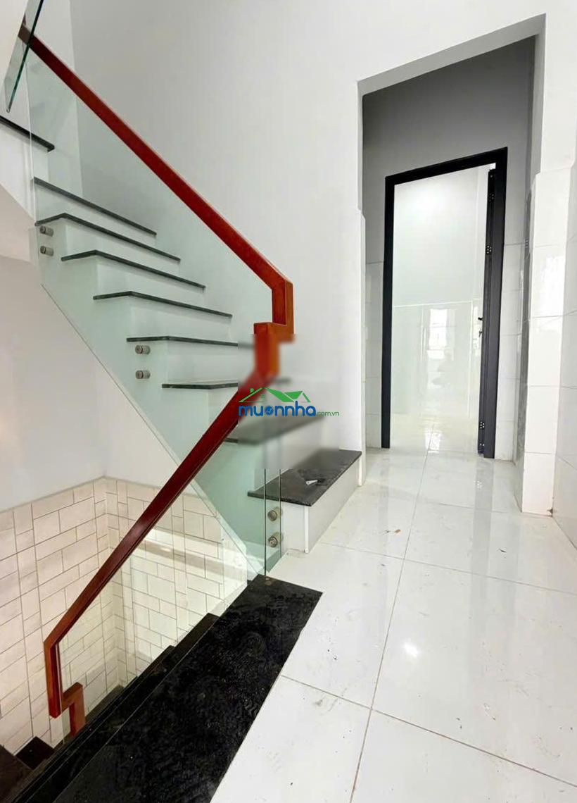 [Quận 8] cần thu hồi vốn, giảm 300tr, bán nhanh nhà 3 tầng mới tinh, 4pn, vào ở ngay - chỉ 4,3 tỷ - 2