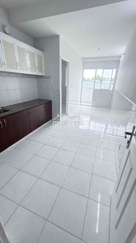 Tôi chính chủ cần bán căn chung cư lê thành tân tạo bình tân