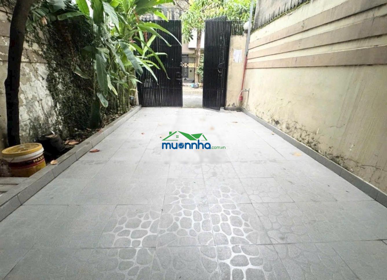 Dương quảng hàm - hẻm 8m thông xe tải - dt 4m x 19m vuông vức - nhà trệt lửng - chỉ hơn 9ty - 3