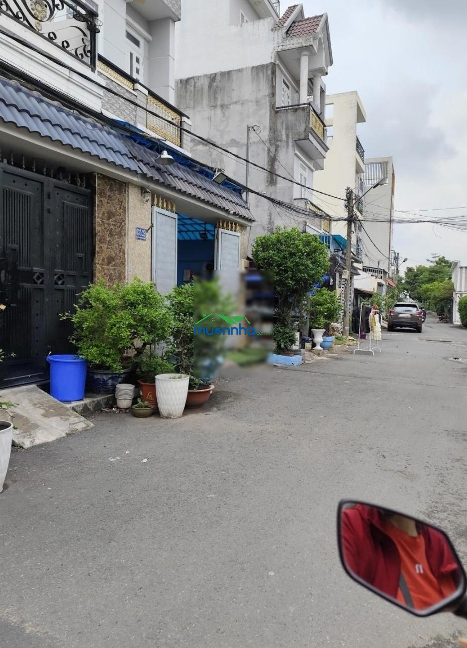 Gấp bán gần sông sài gòn - hẻm xe hơi - ra mặt tiền ql 50m - 2