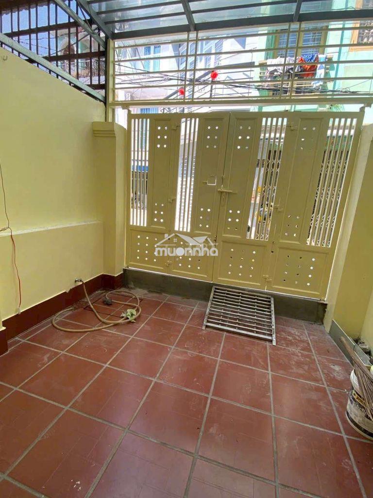 Nhà nguyên căn huỳnh tấn phát 4m cách hẻm xe hơi 20m