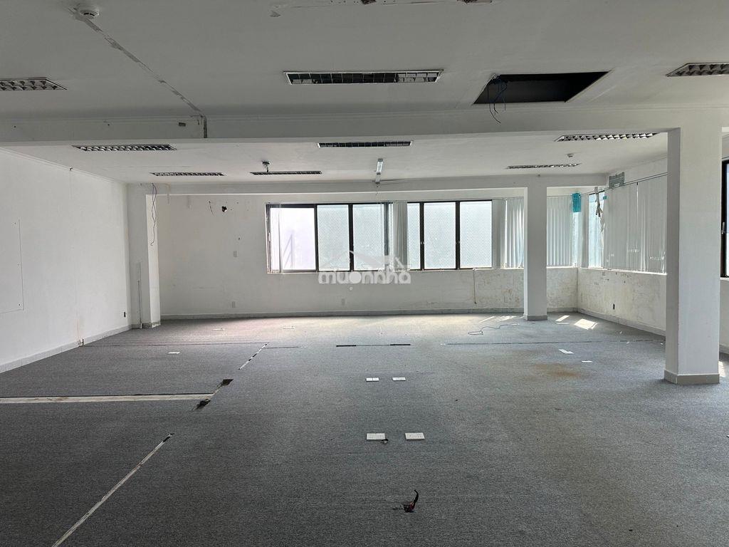 Văn phòng 103m2 giá 25 triệu/tháng tòa nhà trường sơn khu sân bay - 3