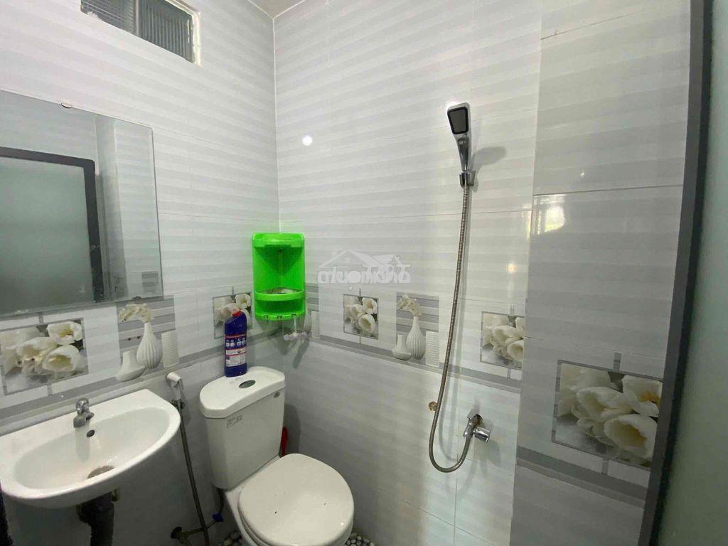 Cho thuê nhà nguyên căn – hẻm hồng lạc -q. tân bình-65m -5pn- giá 18 t - 4