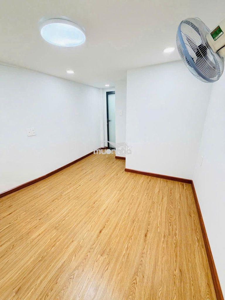 Nhà giá rẻ tại trung tâm quận 10 - 3