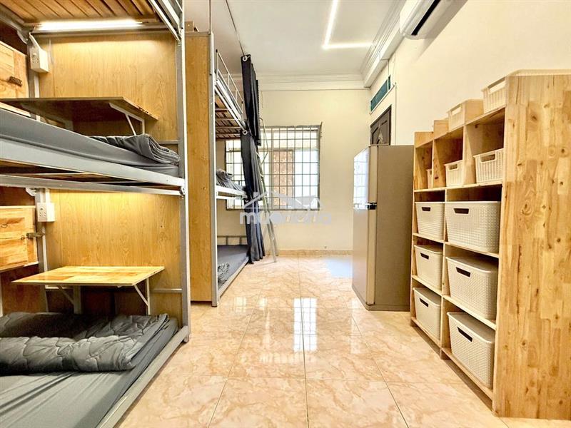 Ktx gần iuh free điện nước – chỉ xách vali vào ở