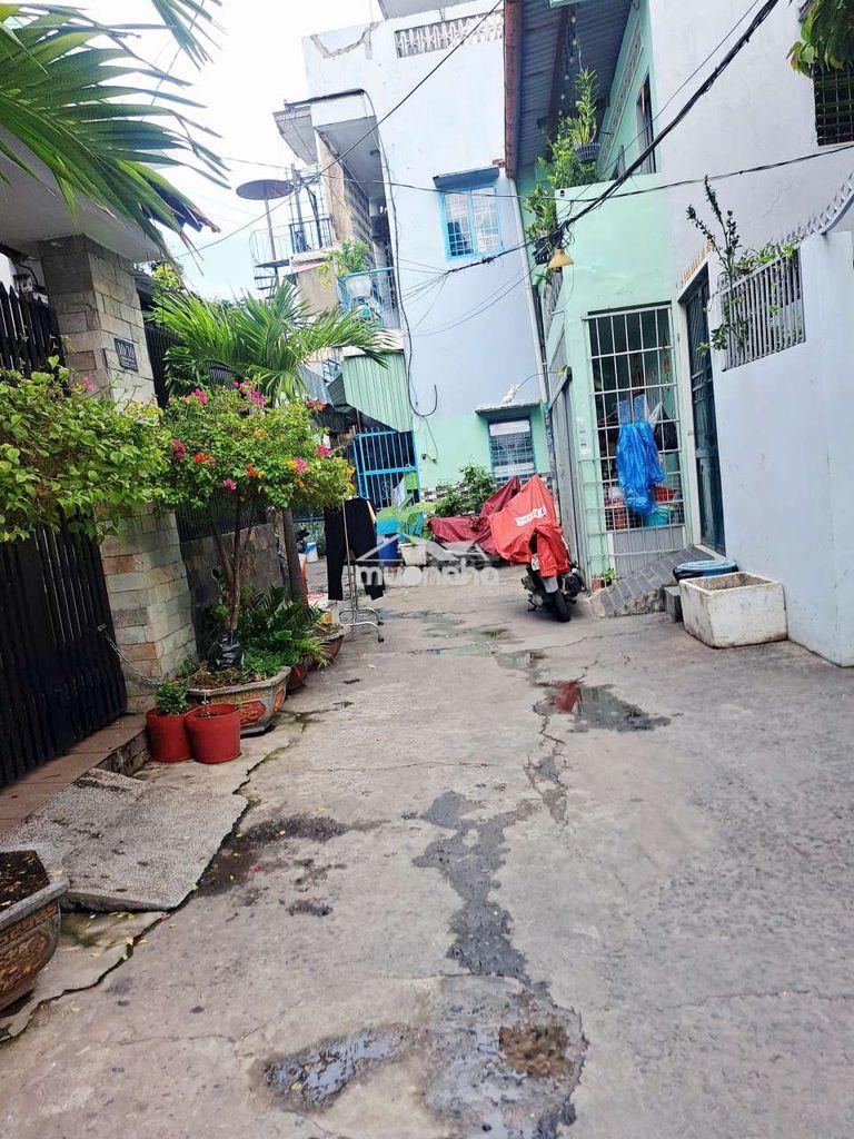 🌷Hiếm ghê âu cơ-vài mét ra đường lớn-2 tầng đúc đẹp-lô góc-hơn 2 tỷ🥰