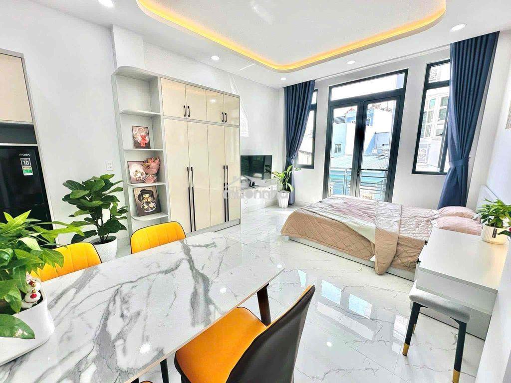 Studio bancol cửa sổ rộng 30m2 ngay vòng xoay dân chủ - quận 10 - 4