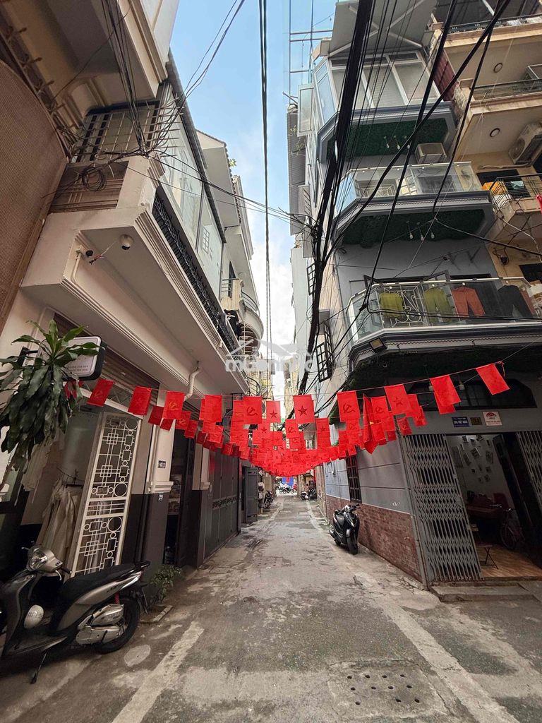 Phòng trọ 232 tôn đức thắng oto đỗ cửa sạch sẽ,văn minh,nội thất xịn