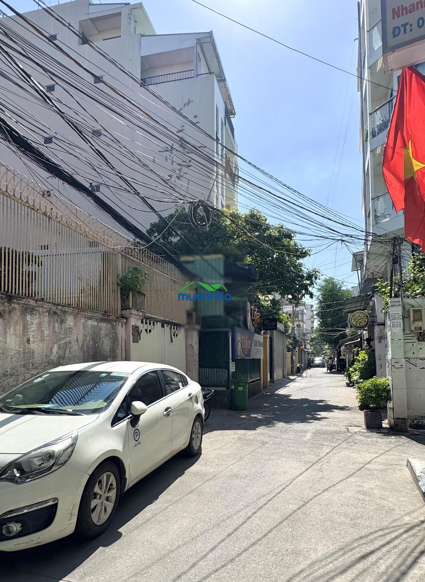 Ngang hiếm 6m (6 x 32m) - chủ gấp bán đường bùi đình tuý l, 3 tầng hẻm oto thông gần mặt tiền - 2