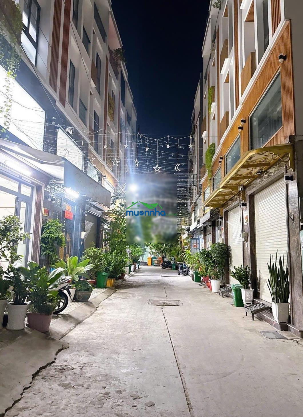 Siêu phẩm ở bình tân - hẻm xe hơi vào ngủ trước sân thoải mái. dt 48m2, shr - giá 6tỷ4 còn tl - 2