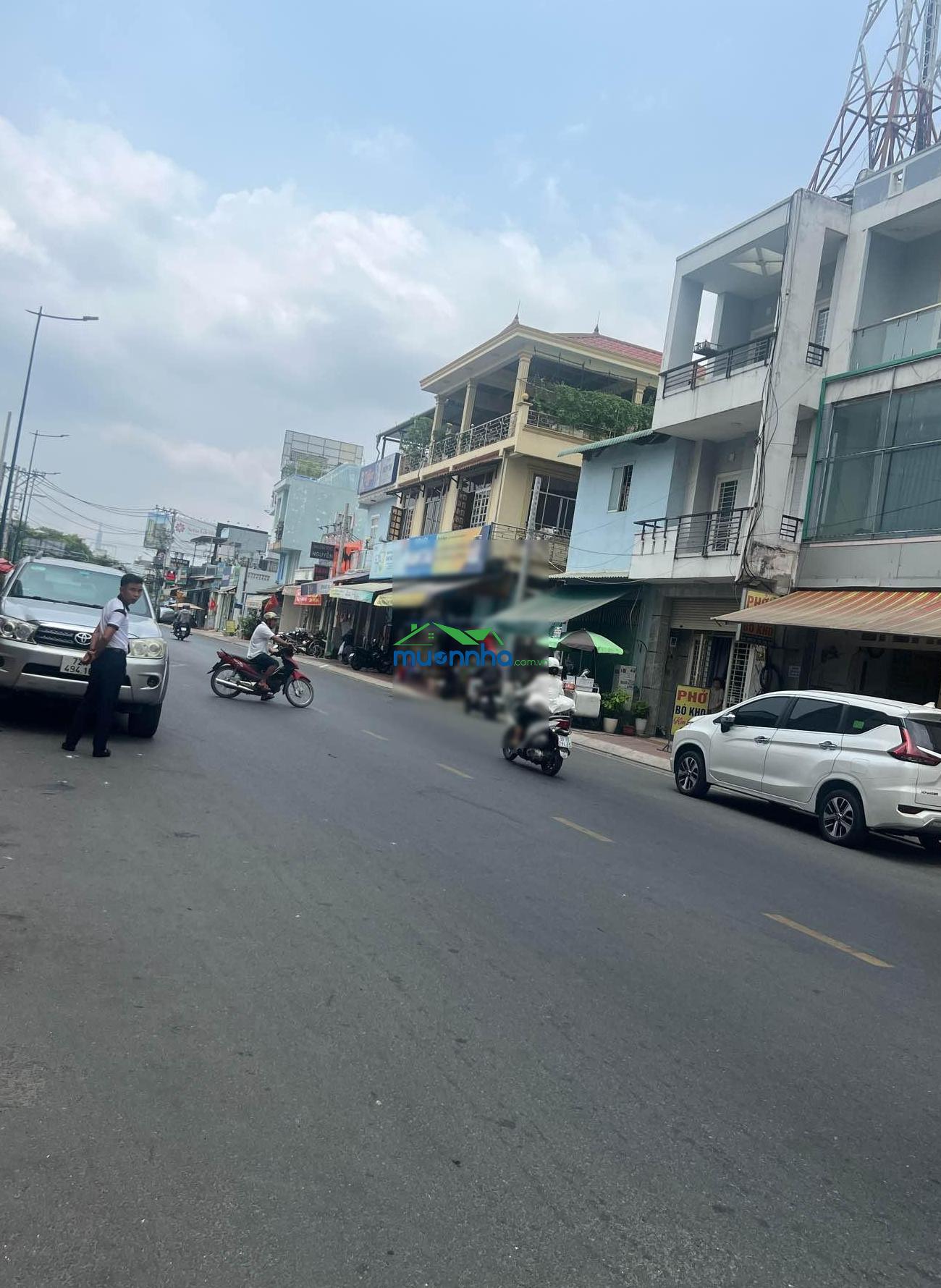 Chủ bán gấp! khu chợ hiệp bình - bán đất tặng nhà - 100m2 - 5 tỷ 200 - víp nhất khu vực - 3