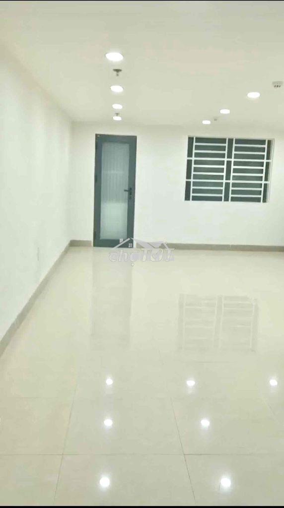 Còn *** 2 options thuê văn phòng – mai chí thọ, hòa xuân, đà nẵng - 3