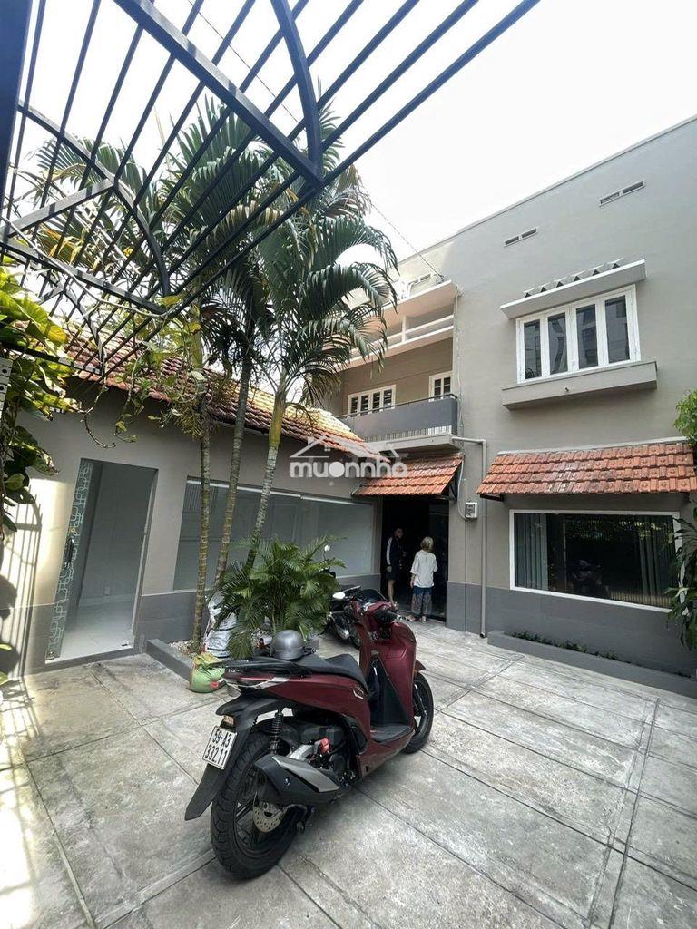 Sang nhượng vp trương quốc dung - phú nhuận