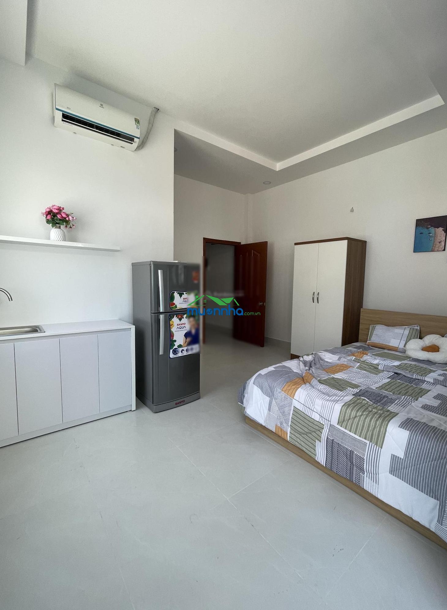 Nhà riêng & chdv 8 phòng doanh thu ~45 - 50 triệu/tháng 2 mặt hẻm view phú mỹ hưng chỉ 8,8 tỷ - 4