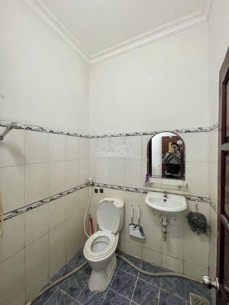 Cho thuê phòng diện tích 20m2 đường số 4, phường an bình, dĩ an - 4